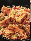 Marketplace de Nestlé Mango chicken with coconut rice tender white meat chicken, edamame, white rice & toasted coconut with a sweet & spicy mango sauce, mango chicken with coconut rice