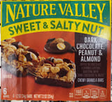 Nature Valley Marca Exclusiva Sweet & Salty Nut Dark Chocolate, Peanut & Almond Chewy Granola Bars