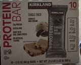 Kirkland Signature Protein Bar Cookies and Cream