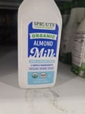 Sprouts Farmers Market Organic Unsweetened Vanilla Almond Milk
