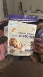 Lamontagne Cookies N' Creme Almonds