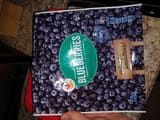 Giant Ahold Frozen blueberries