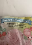 Nostalgia Sweet Strawberry ice cream mix