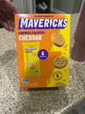 Mavericks Sandwich Crackers Cheddar
