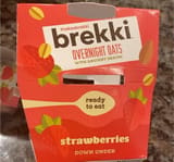 Brekki Strawberries Overnight Oats
