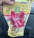 Southern Grove Sliced Almonds